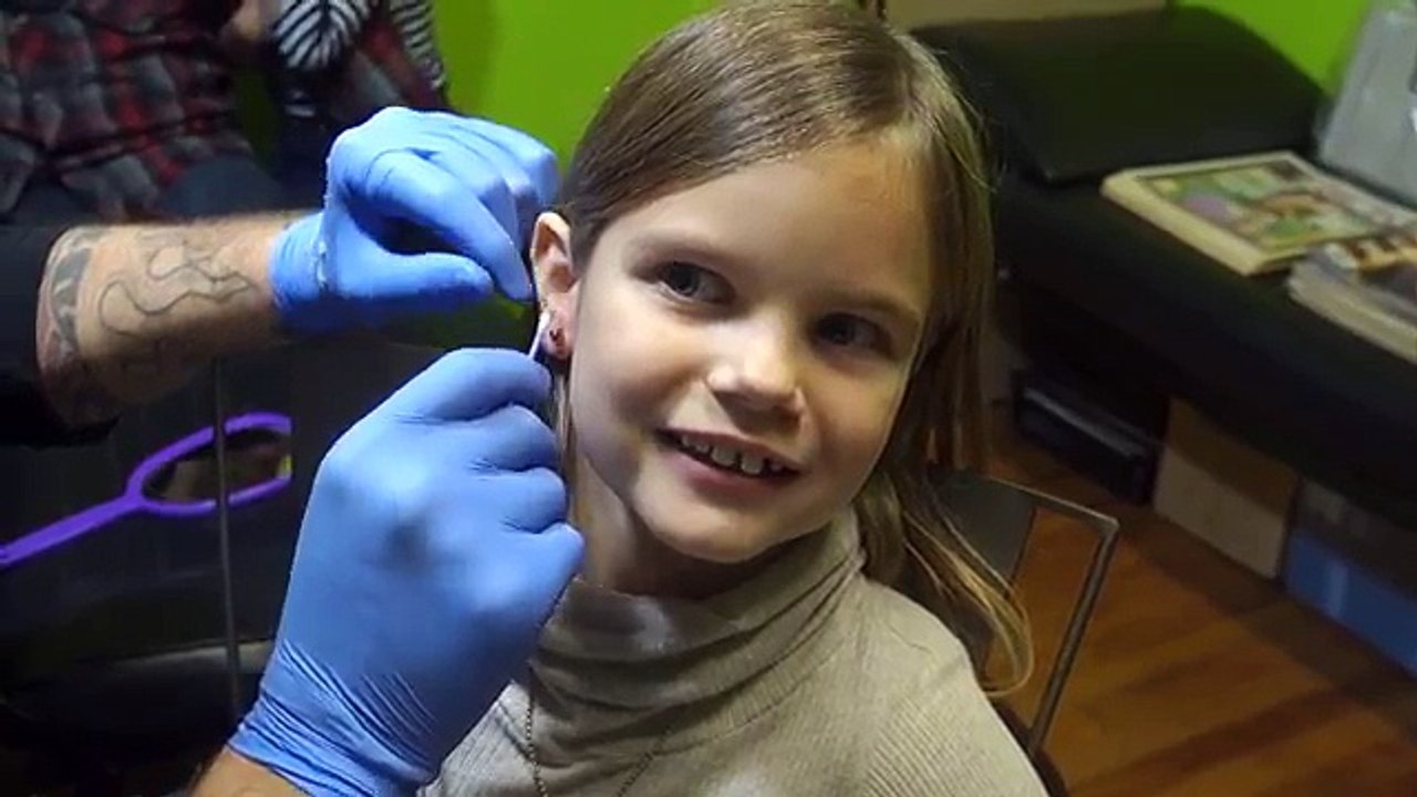 NEEDLE EAR PIERCING MY DAUGHTERS