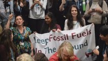 Decenas de jóvenes se manifiestan en Bonn contra los combustibles fósiles