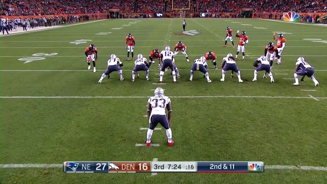 New England Patriots tight end Rob Gronkowski rushes down the sideline for 26-yard gain