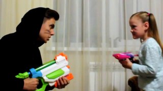 Zombie Apocalypse in REAL LIFE Зомби Апокалипсис НЕРФ ВОЙНА за Выживание Nerf War