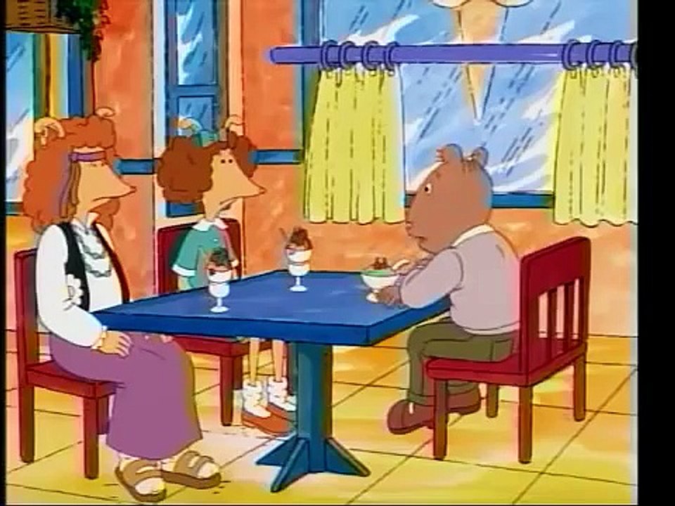 Arthur S2 EP 1 - Arthur Meets Mister Rogers and Draw!