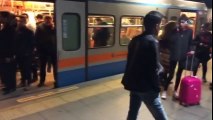Atatürk Havalimanı Yönüne Metro Seferleri Durdu