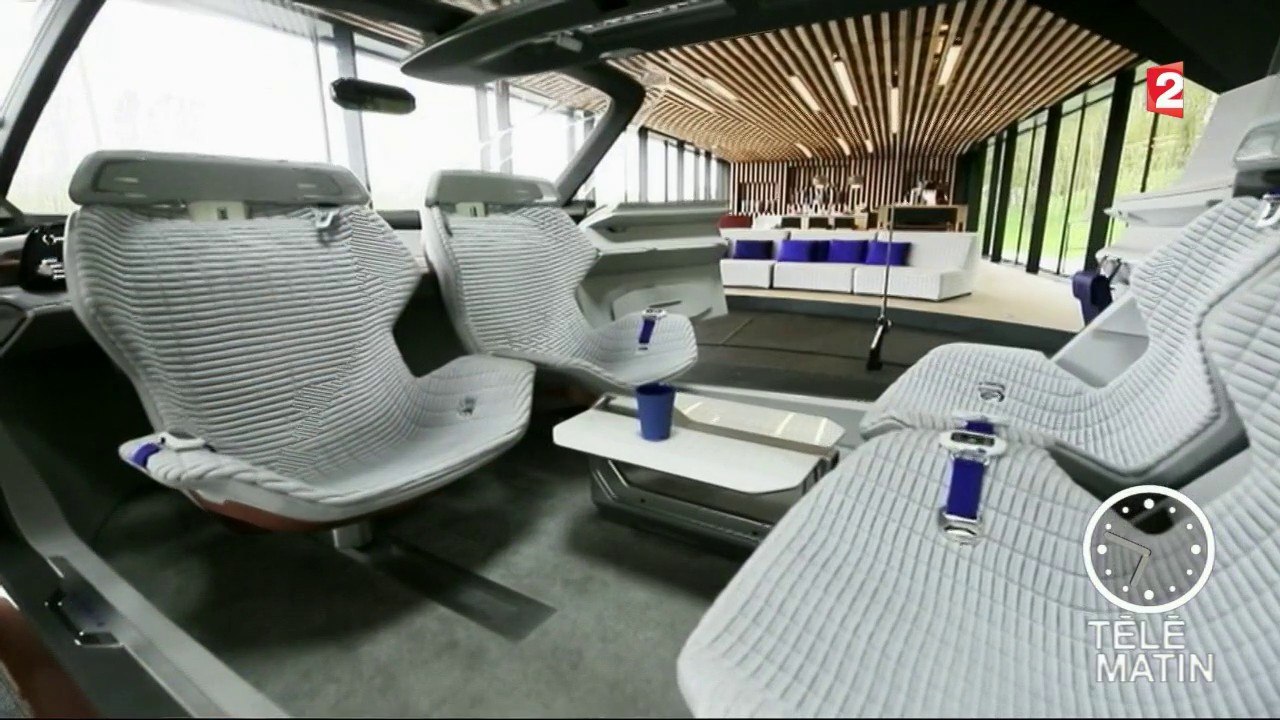 Auto - La voiture fait salon