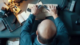 STEGMAN IS DEAD Official Trailer (2017) Weird Comedy Movie HD-ZlJAhc7uAXo