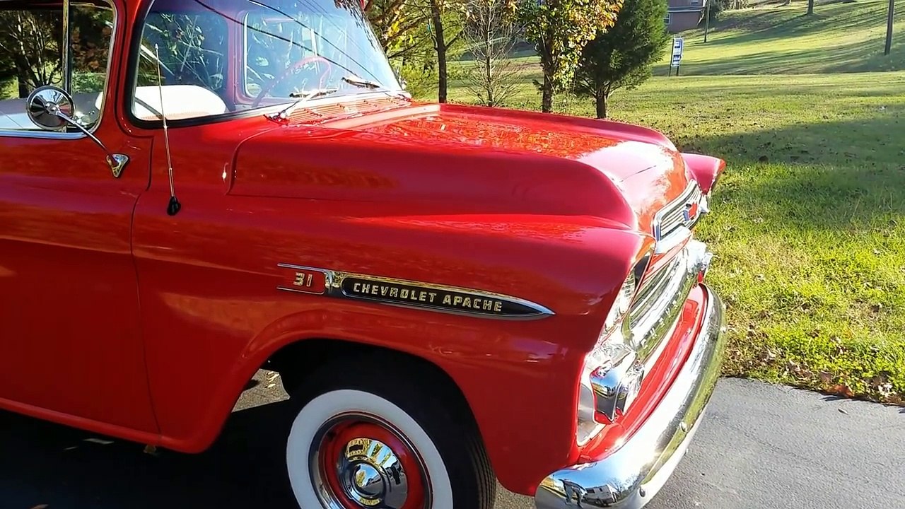 BEAUTIFUL CLASSIC AND UNEXPECTED ENCOUNTER!