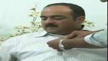 (PG18 ) MQM leader Khawaja Izharul Hassan abusing just before TV interview 