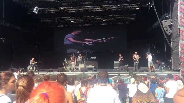 Korhan Futacı ve Kara Orkestra - Ağlayamam Ben (Nilüfer Müzik Festivali)