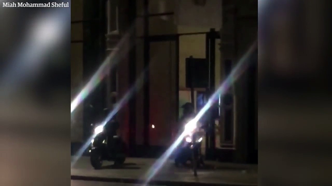 Cambriolage de l'Apple Store central de Londres par 10 hommes en scooters !