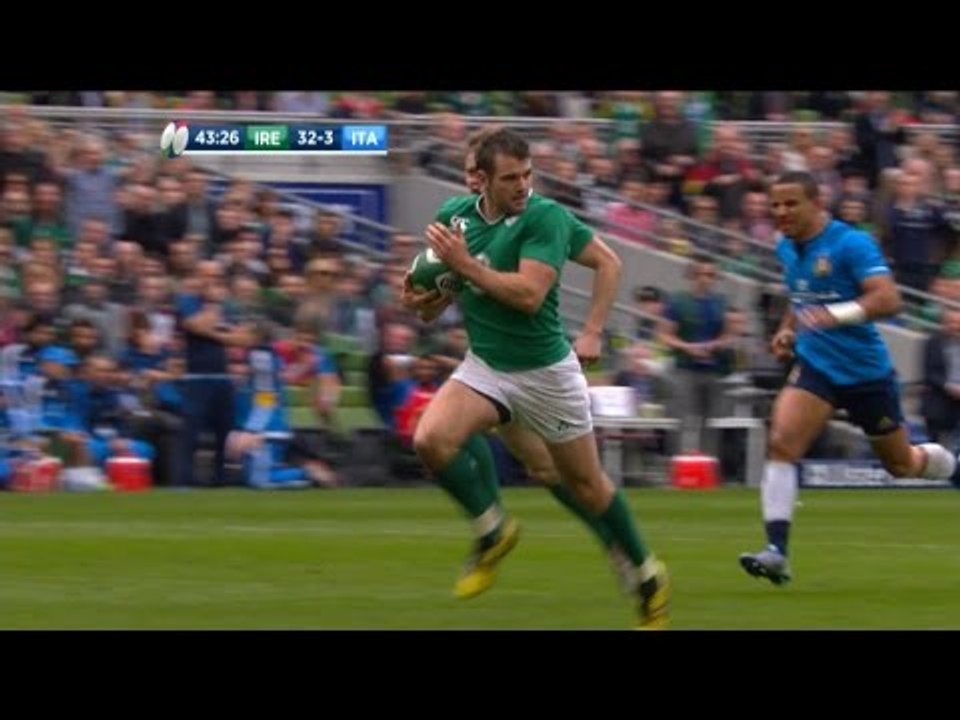 Jared Payne intercepts to score under the posts! | RBS 6 Nations