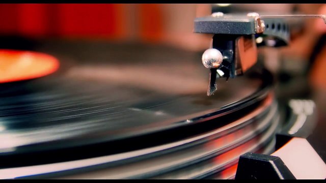 ARİF V 216 - Pembeşeker V 32 SANİYE