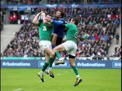 Henshaw jumps highest to gather crossfield kick! | RBS 6 Nations