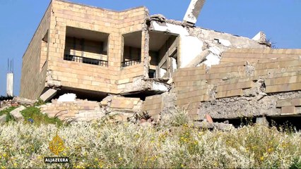 Yemen: Walking through minefields to get to school