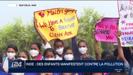 Inde: des enfants manifestent contre la pollution