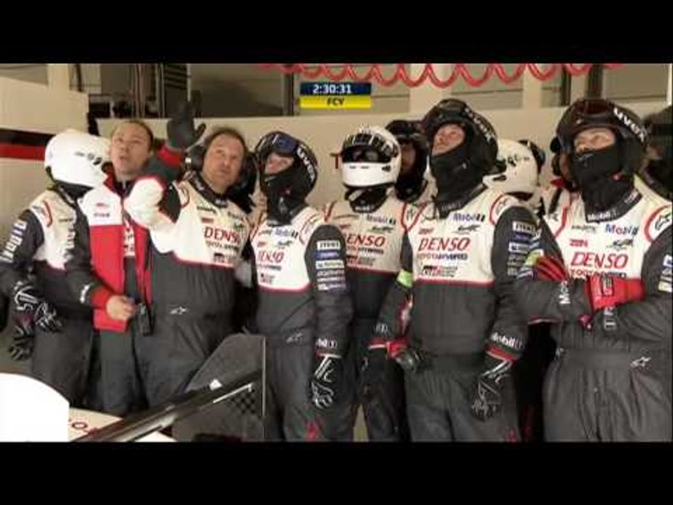Toyota #7 crash