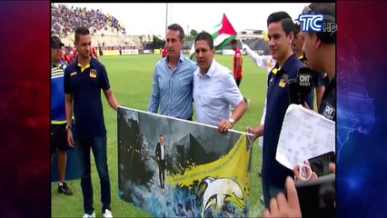 Delfín no baja los brazos pese a perder el liderato