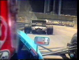 Download Video: Gran Premio degli Stati Uniti 1988: Testacoda di Bailey, camera car di Gugelmin e ritiri di Patrese, Mansell e N. Piquet