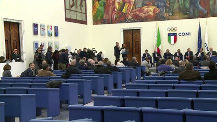 Ministro de Deportes llama a refundar el fútbol italiano