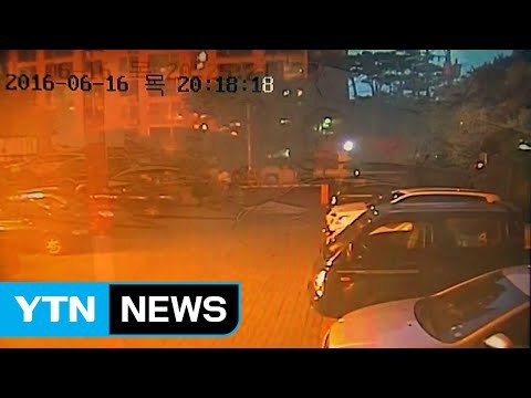[단독영상] 타이어 가게 큰불...발화 순간 포착 / YTN (Yes! Top News)