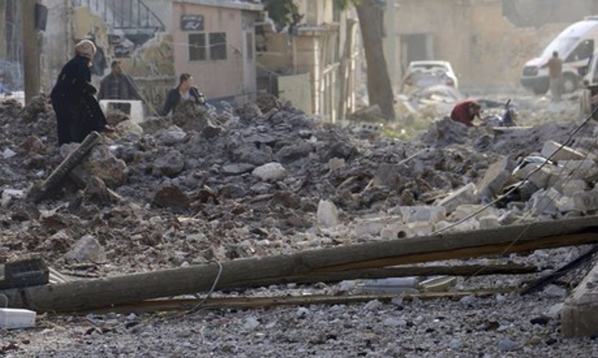 Misil Ditembakkan ke Zona Damai Aleppo, 51 Tewas