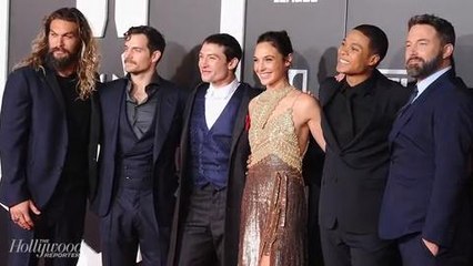 Ben Affleck & Gal Gadot Skip the Press Line at 'Justice League' Premiere | THR News