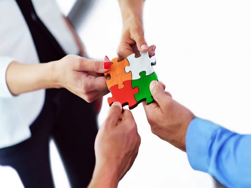 Angie Dais | Grow Your Business With These Marketing Tips