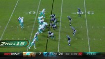 Miami Dolphins quarterback Jay Cutler slings pass to wide receiver Kenny Stills for 17-yard gain