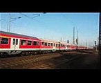 MEG 155 046 (MEG708) mit 26 n-Wagen als Schrottzug nach Ehrang, mit Makro durch Duisburg-Bissingheim