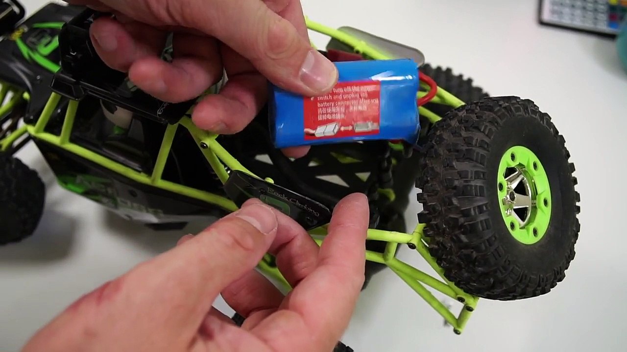 Fun RC Car - WLTOYS 12428 4WD Review & Test Run-0QODkWqekU0