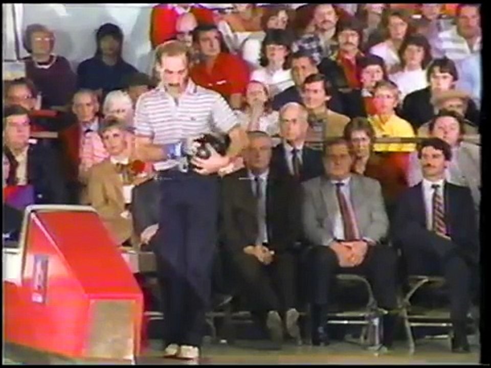 PBA Pro Bowlers Tour Marshall Holman Vs. Mark Roth