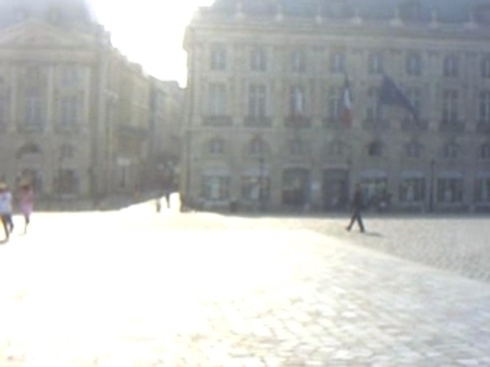 Place de la Bourse tramway Bordeaux