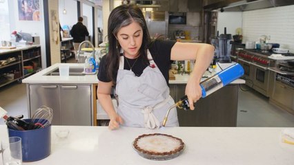 Claire Makes Bruleed Pumpkin Pie