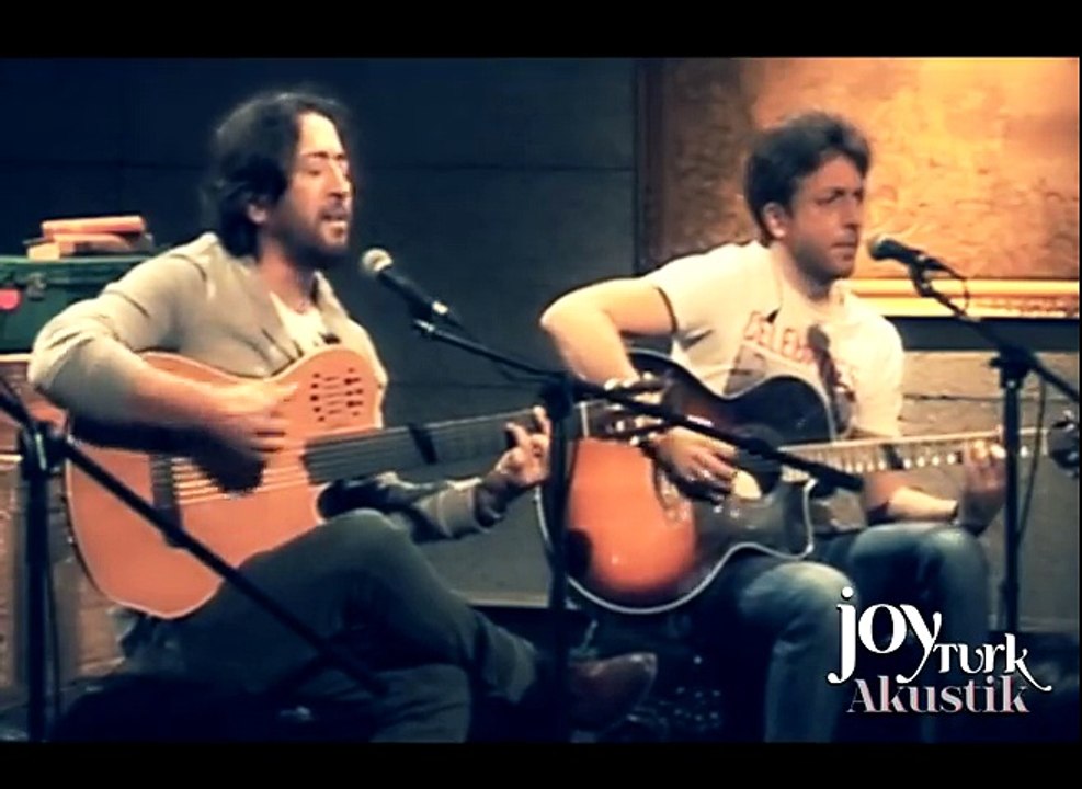 Fettah Can - Işıklı Yol  (Akustik)