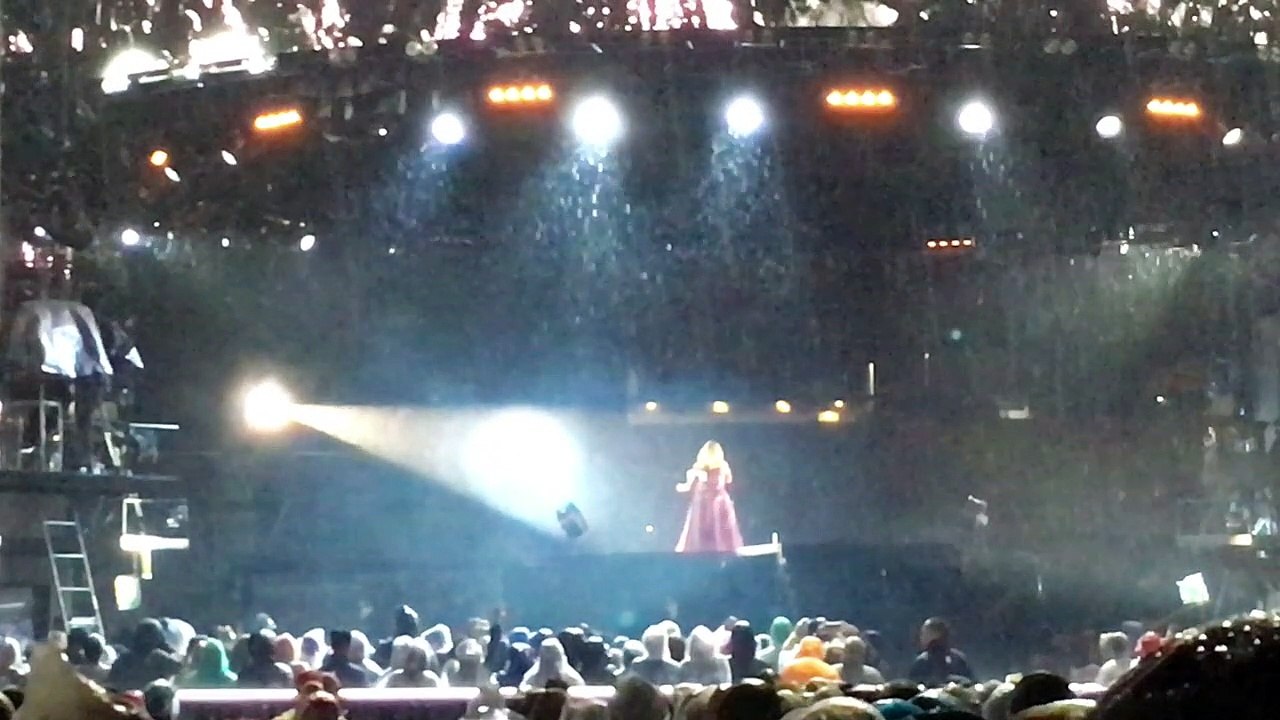 Adele, Live at Mt.Smart Stadium, Auckland, New Zealand, 2017, Full concert, part 1 (HD)