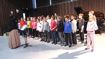 VALENTINE ET SA CHORALE D'ENFANTS (Répétitions )