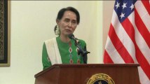 Aung San Suu Kyi : 