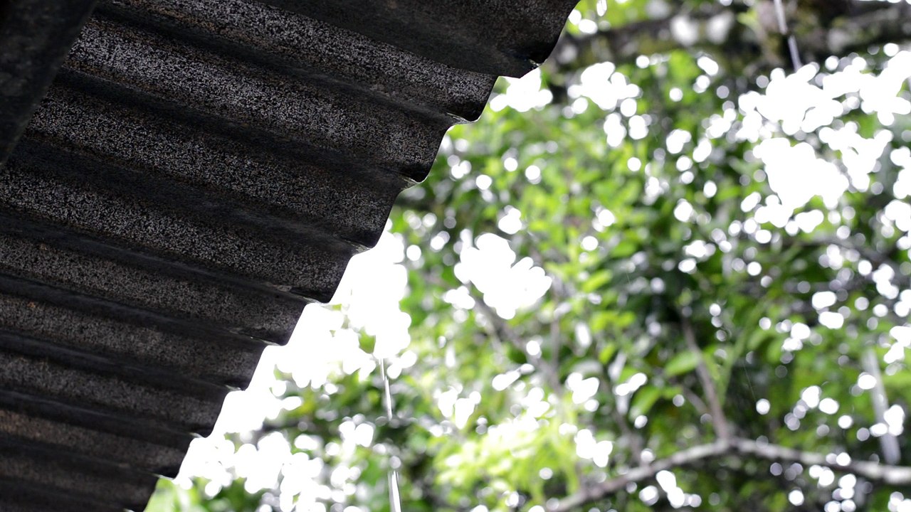 Cleaner 'blocked' and fined £25 for being ill