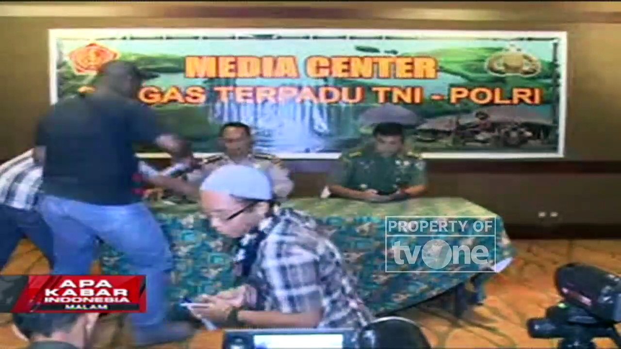 "Buntut Penyanderaan 1.300 Warga" [Part 1] - Apa Kabar Indonesia Malam tvOne