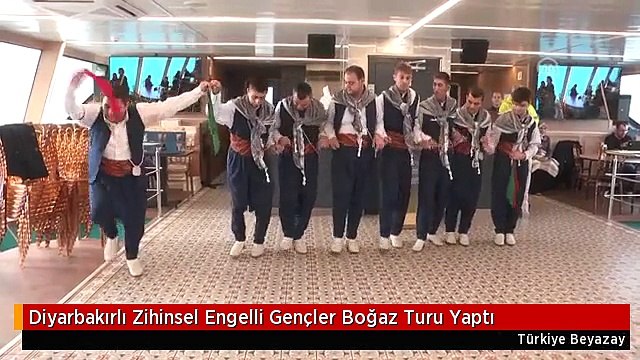 Diyarbakırlı Zihinsel Engelli Gençler Boğaz Turu Yaptı