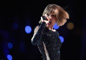 Taylor Swift sells 1 million albums in four days