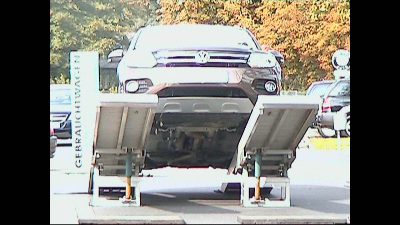 Onlinemotor 2011 VW Tiguan offroad Geländewagenparcour Promotion-Concepts