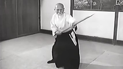 植芝盛平 短槍演武 Ueshiba Morihei Short spear [Master of Aiki]