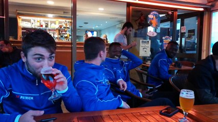 "DH"Des joueurs serieux que de l'eau...Mais j'etais là..et j'ai tout vue