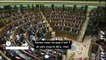 "Nous ferons de nos urnes votre cauchemar" : un député indépendantiste catalan brandit des menottes au Congrès espagnol