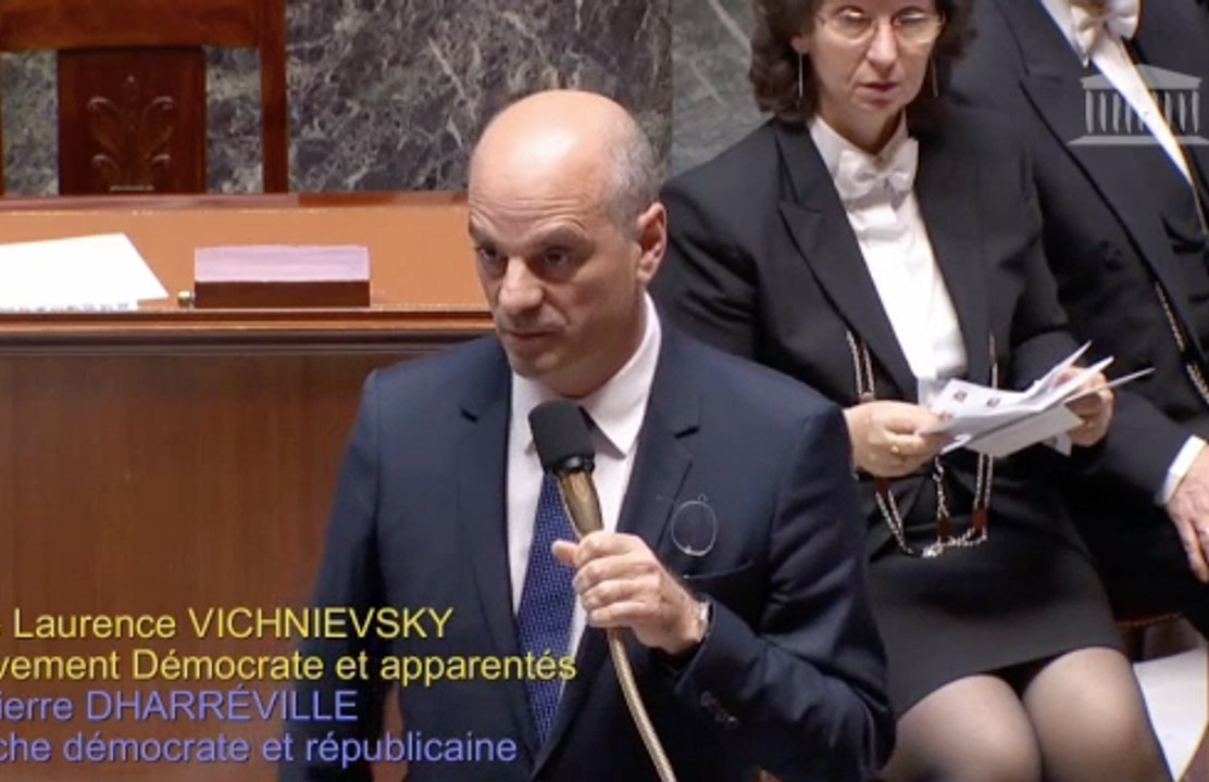 Ecriture inclusive : le ministre Jean-Michel Blanquer claque la porte au débat