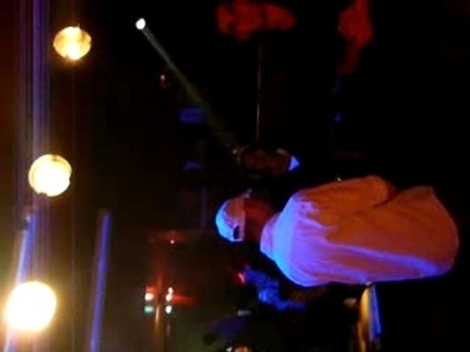 ne touche pas a mes fesses (tresses) Golbey (88)