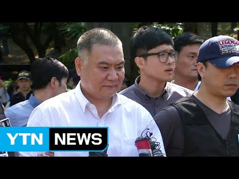 제주 성당 살인 피의자 현장검증...얼굴 공개 / YTN (Yes! Top News)