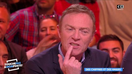Christophe Hondelatte embarassé par une vidéo diffusée dans TPMP