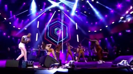 LÉO SANTANA O GIGANTE CHEGOU FESTIVAL DE VERÃO 2017 EM SALVADOR -