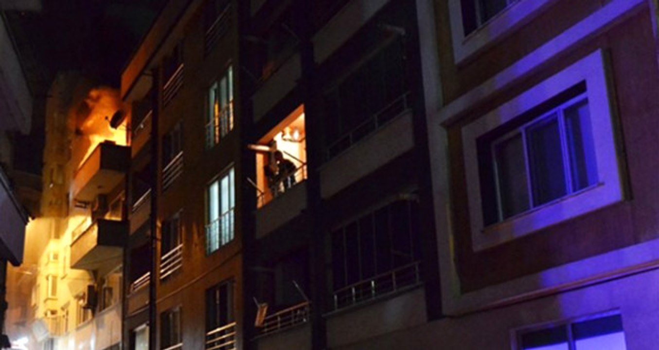Çanakkale'de Bir Daire Aynı Gün İçinde İki Kere Yandı