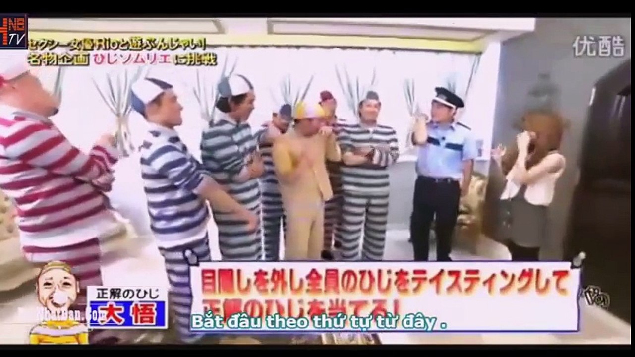 Japanese game show2018 - Eyebrows licking goats